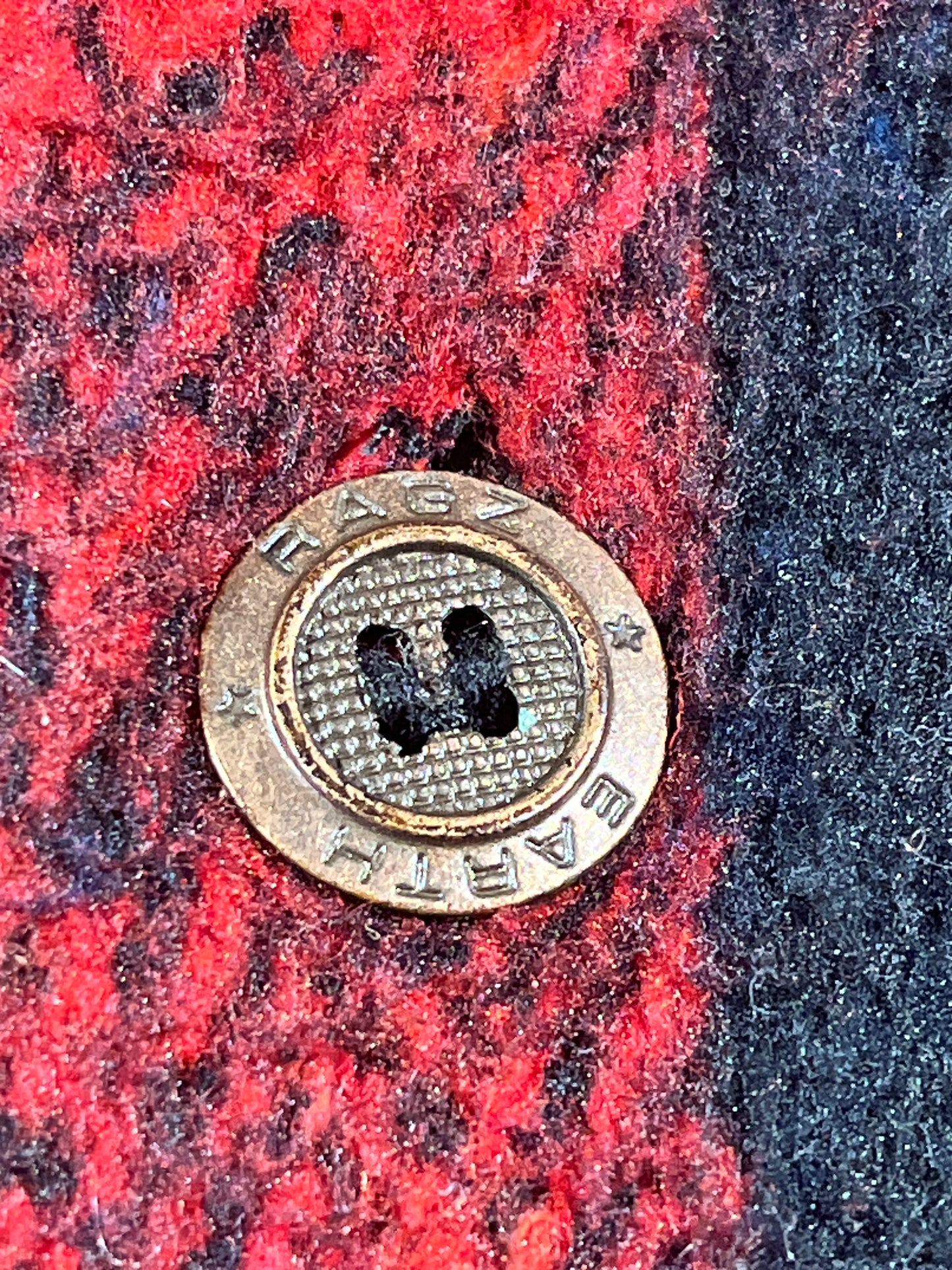 Vintage Flannel Jacket SOFT Button Up Plaid