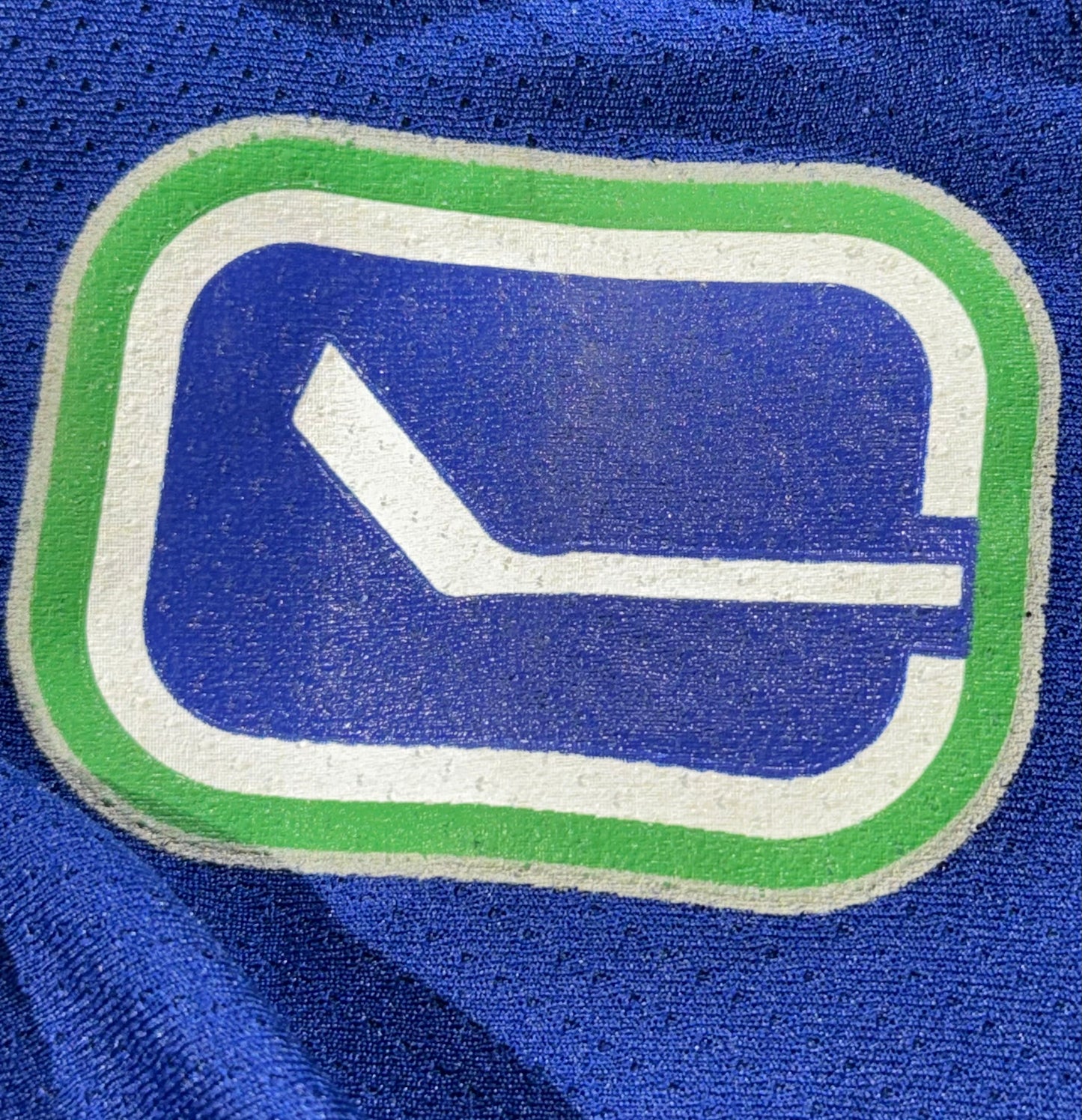 Vintage Vancouver Canucks Jersey Sedin #22