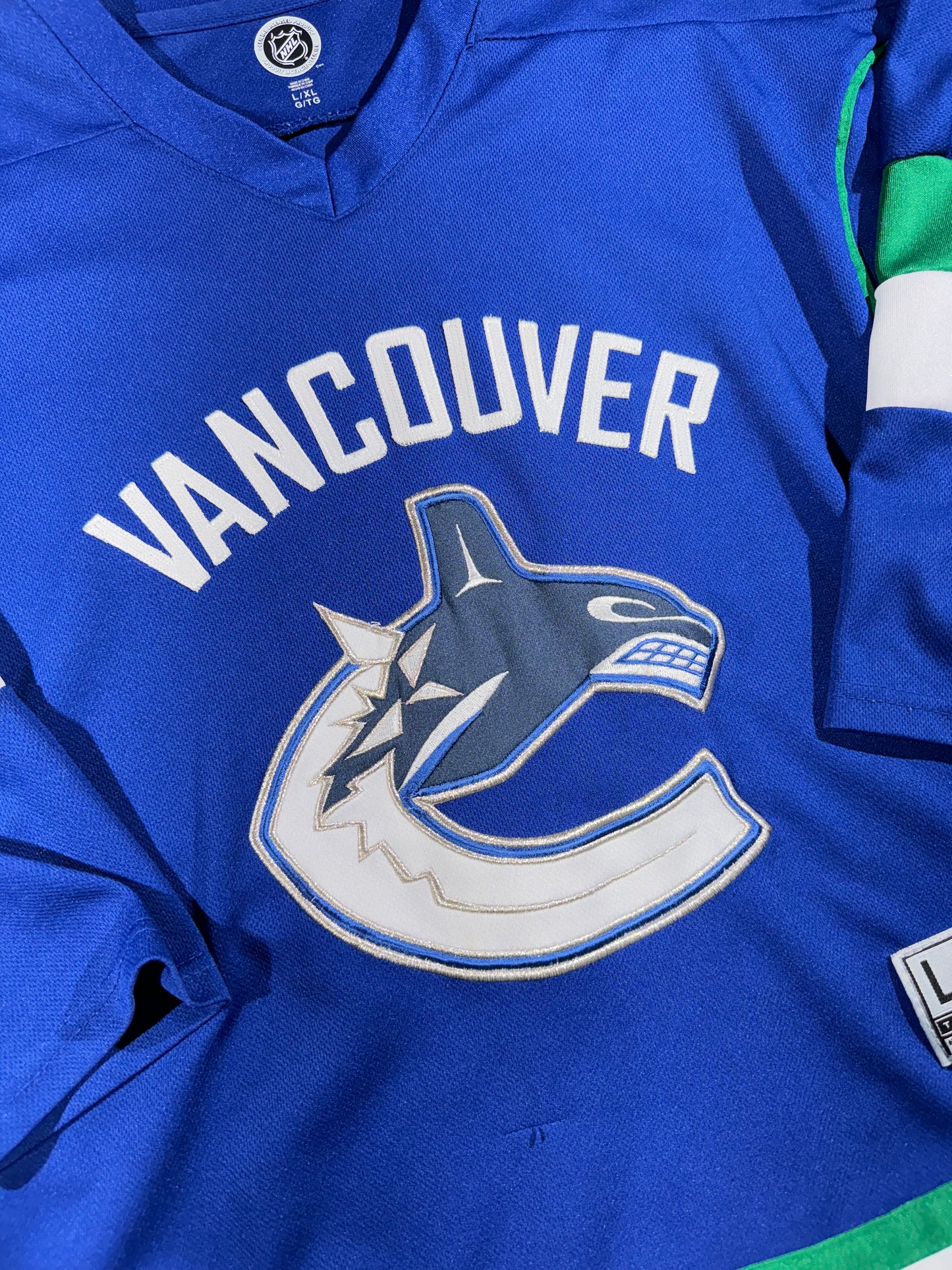 Vintage Vancouver Canucks Jersey NHL