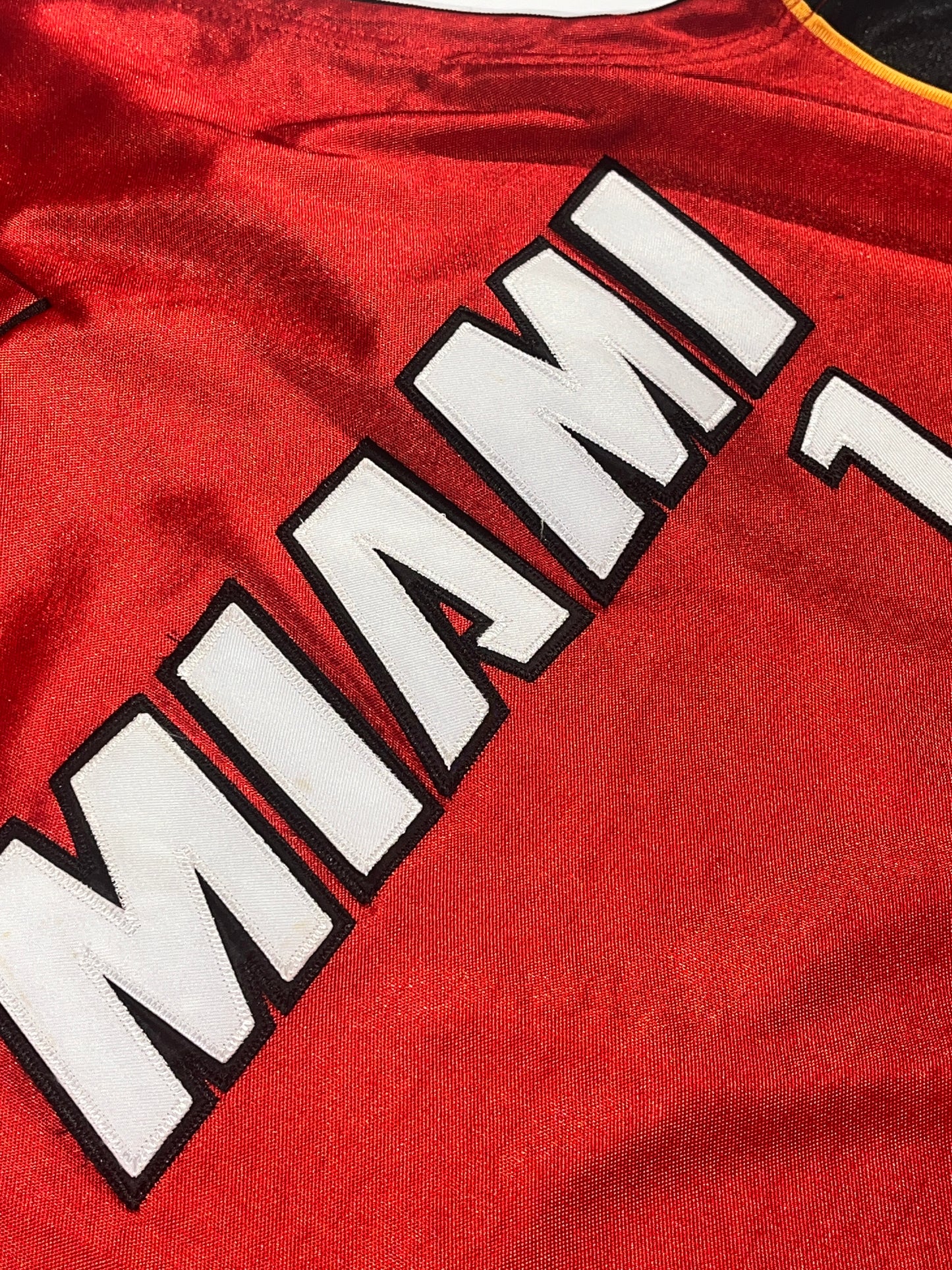 Vintage Miami Heat Jersey Chris Bosh