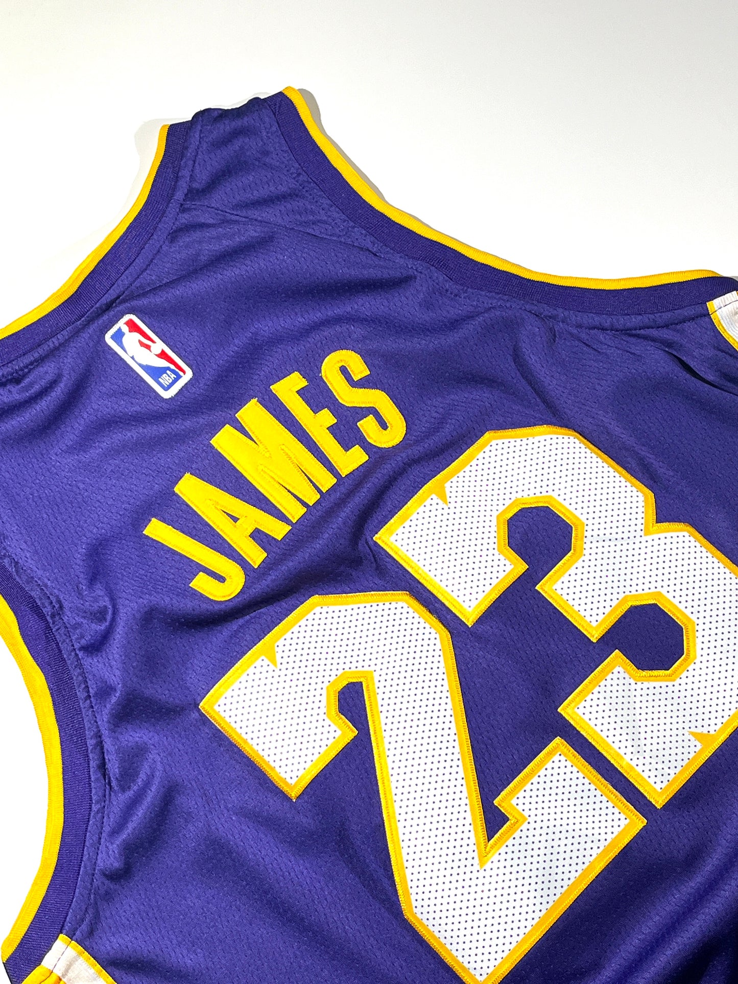 Vintage Los Angeles Lakers Jersey Lebron James