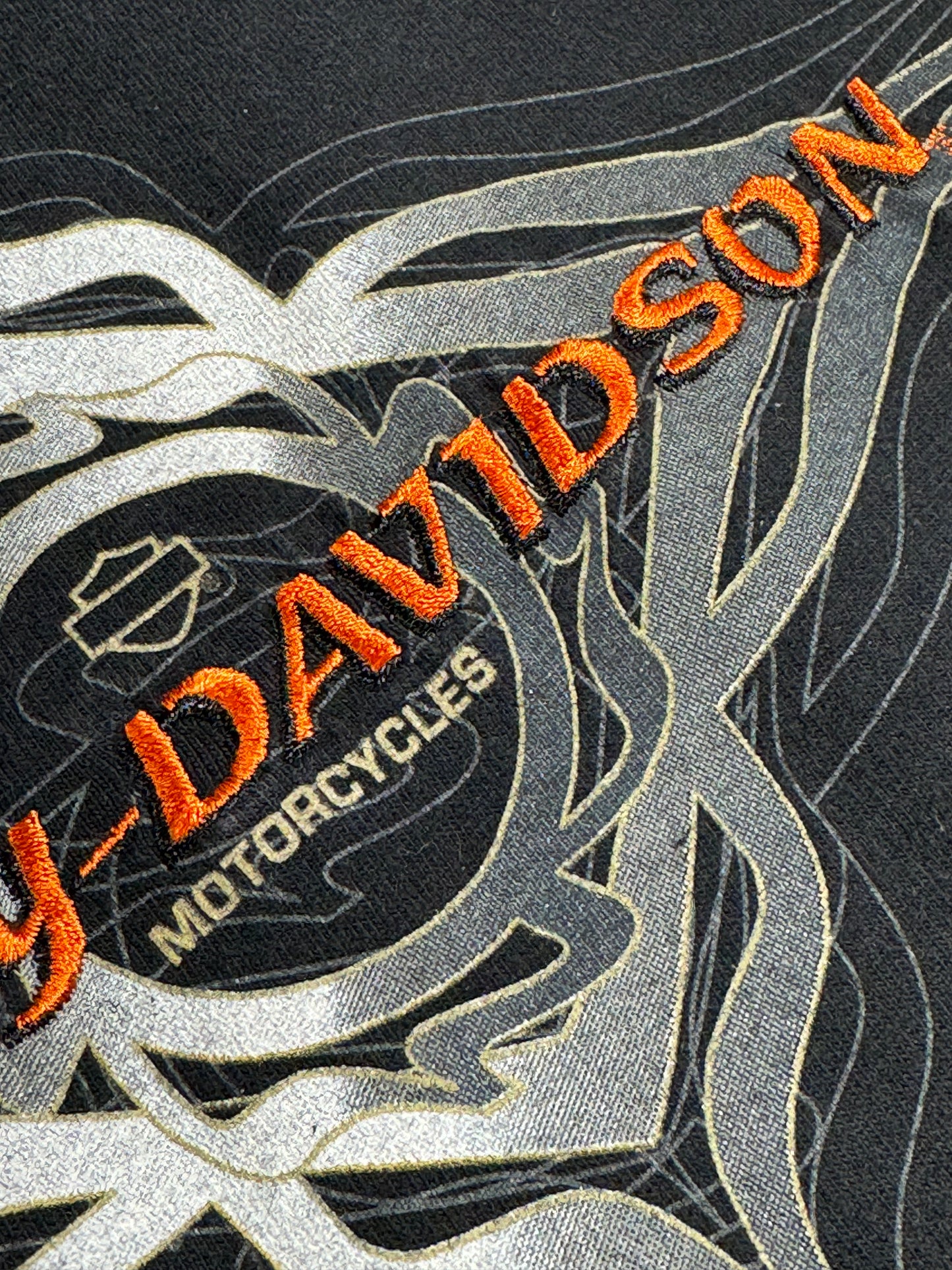 Vintage Harley Davidson T-Shirt Tennessee Big Back Graphic