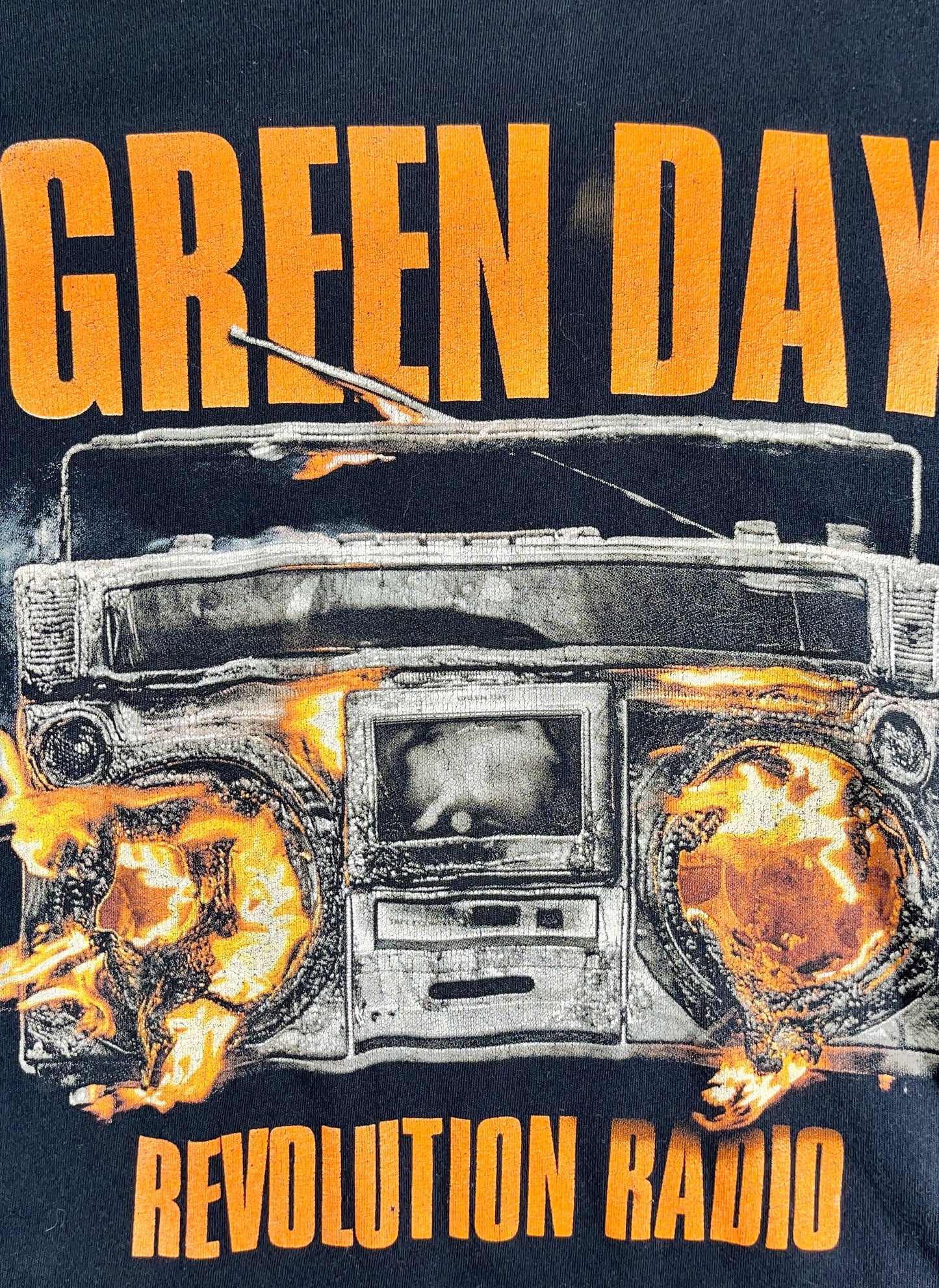 Vintage Green Day T-Shirt Band Tee Revolution Radio Distressed