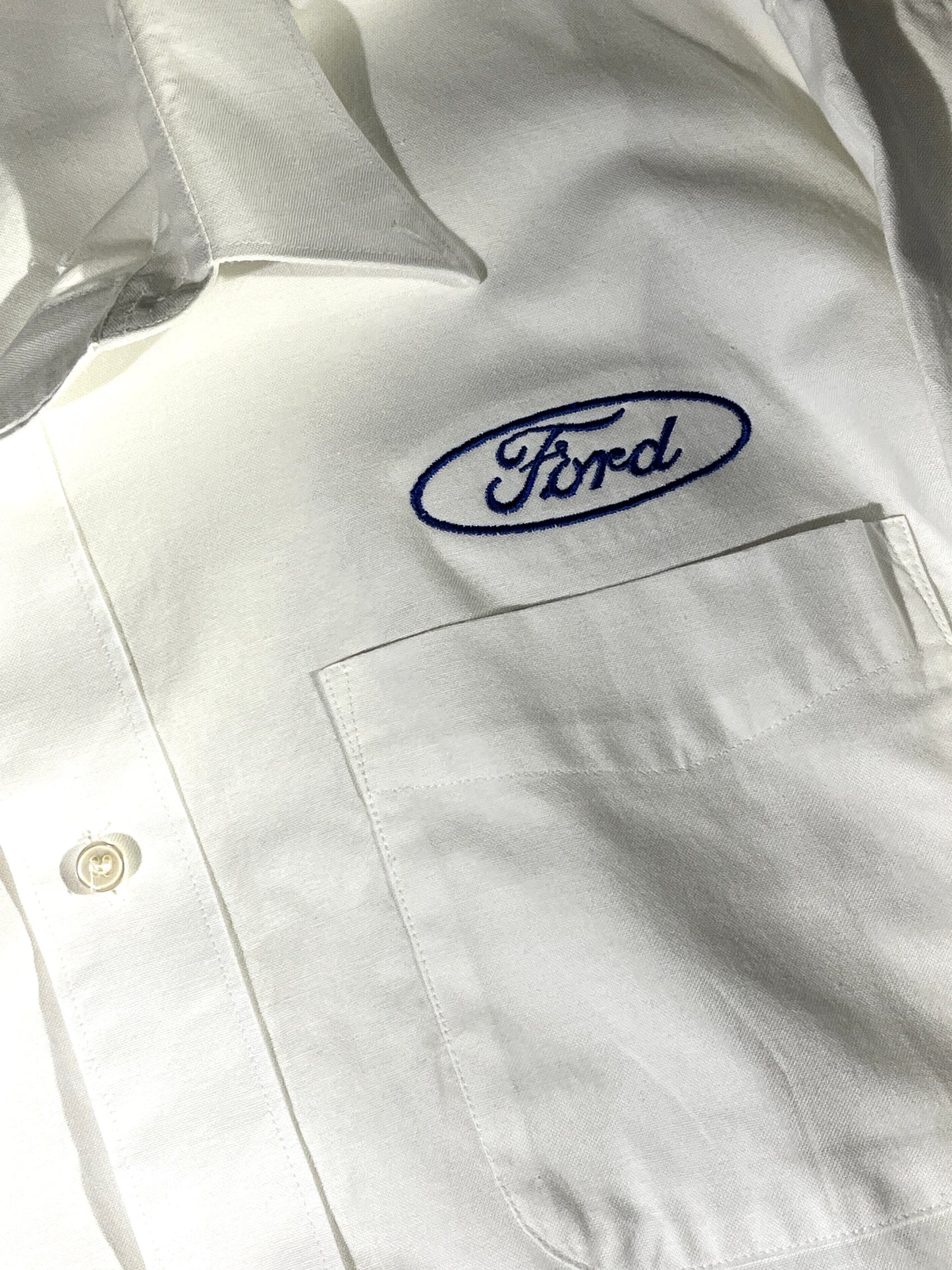 Vintage Ford Shirt Long Sleeve Button Up Car Embroidered Badge