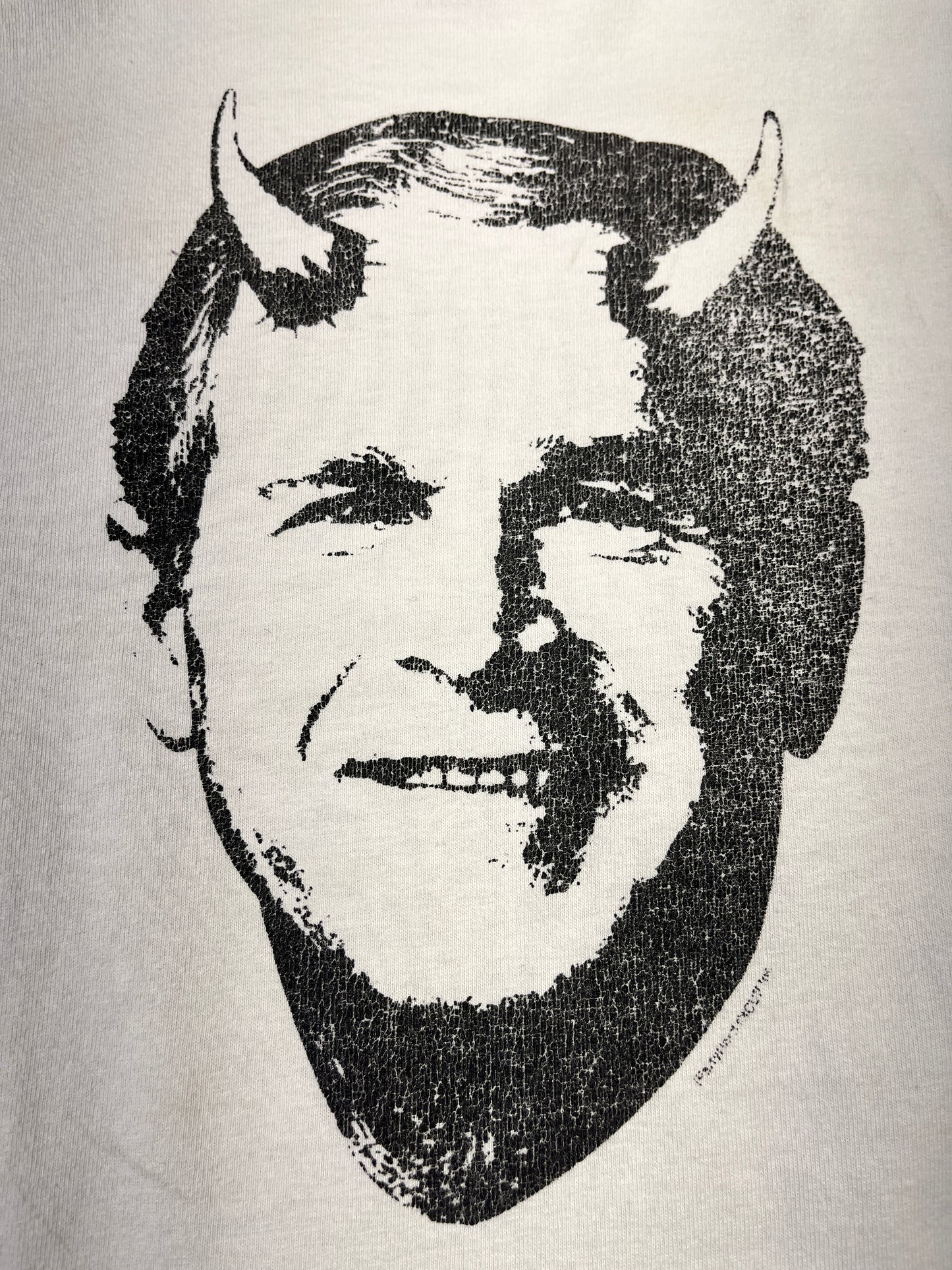 Vintage George Bush T-Shirt Evil Horns USA President Y2K Devil