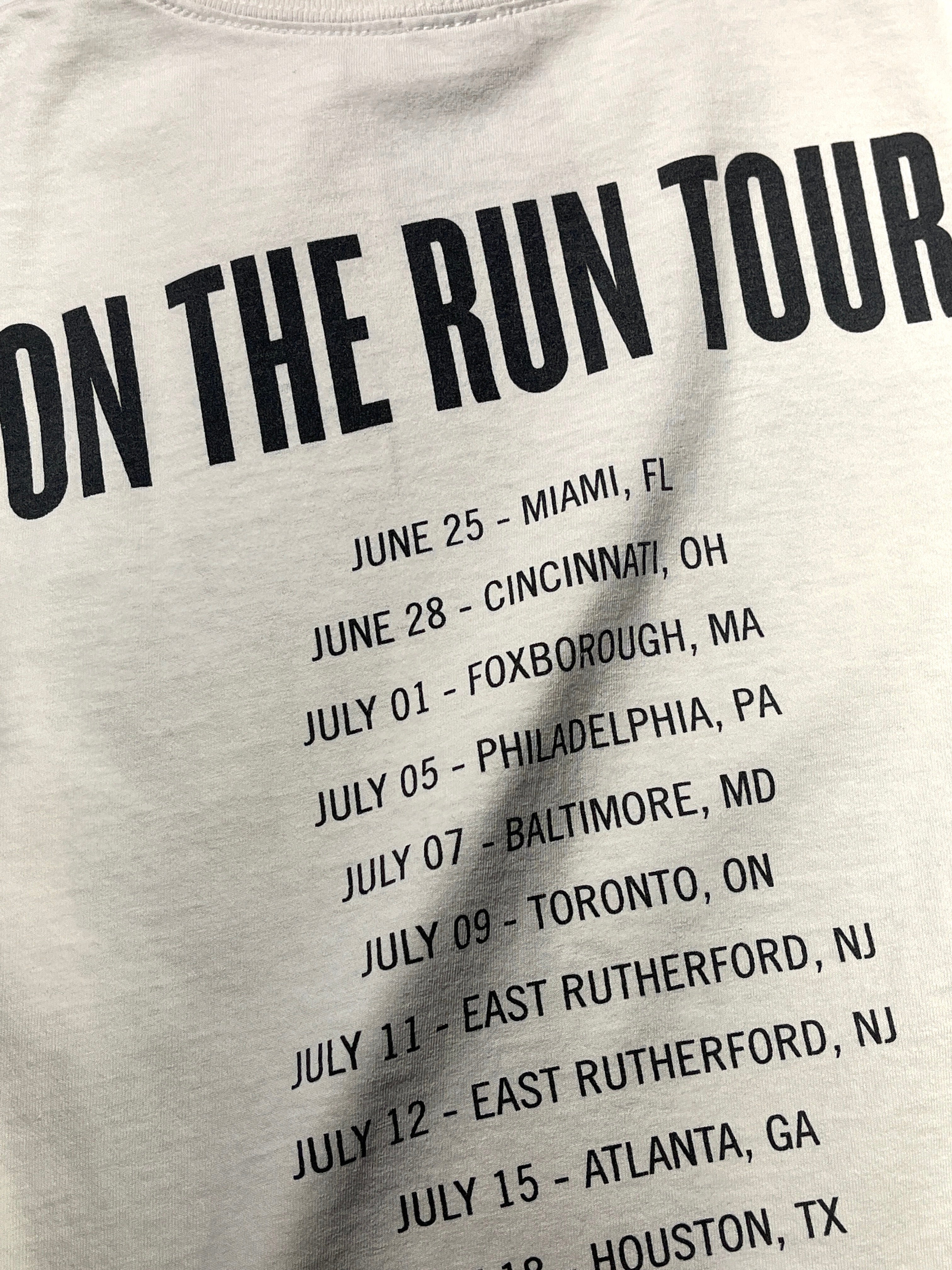 Vintage Beyonce T-Shirt Tour Jay-Z On The Run Tour – Glorydays