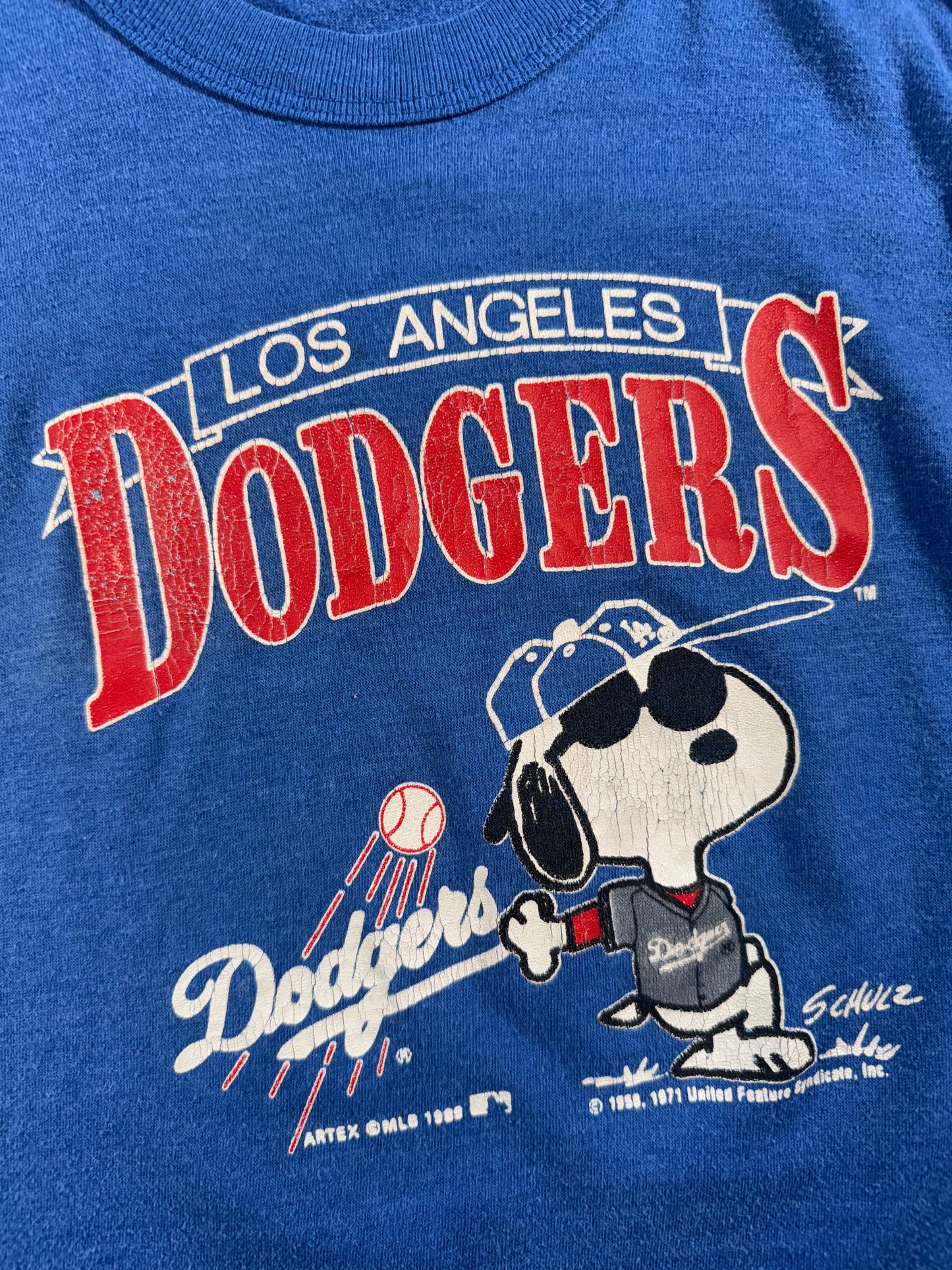 Vintage 1989 MLB Los Angeles Dodgers Snoopy Peanuts T-Shirt Rare 50/50 USA Made Single Stitch