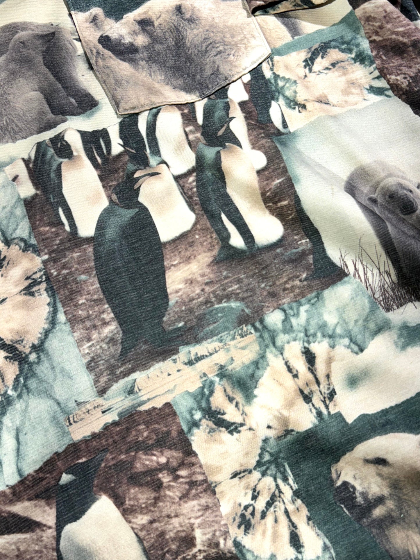 Vintage Arctic Wildlife Polo Shirt Polar Bears Penguins Animal