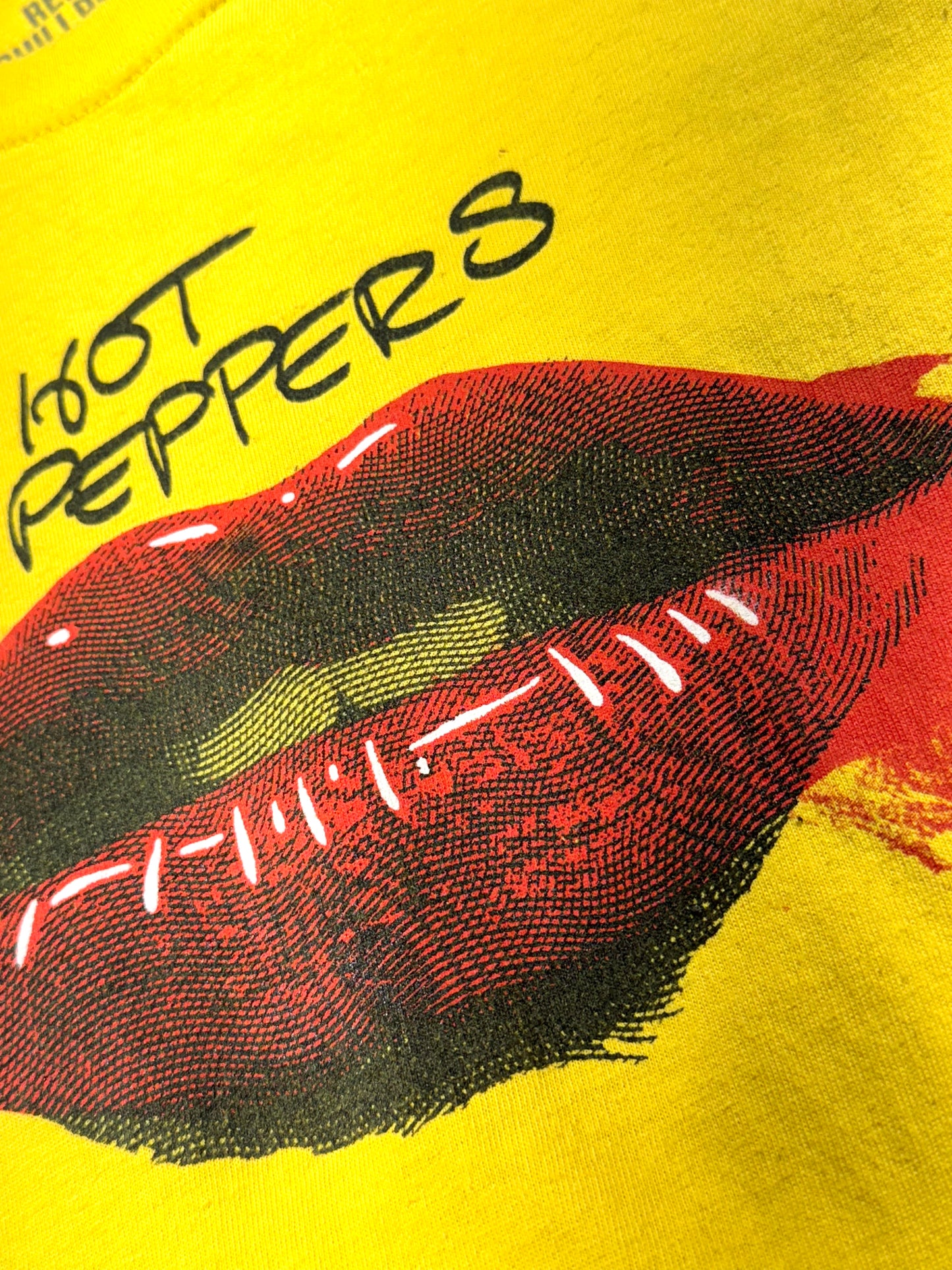 Vintage Red Hot Chili Peppers T-Shirt Band Tee RHCP