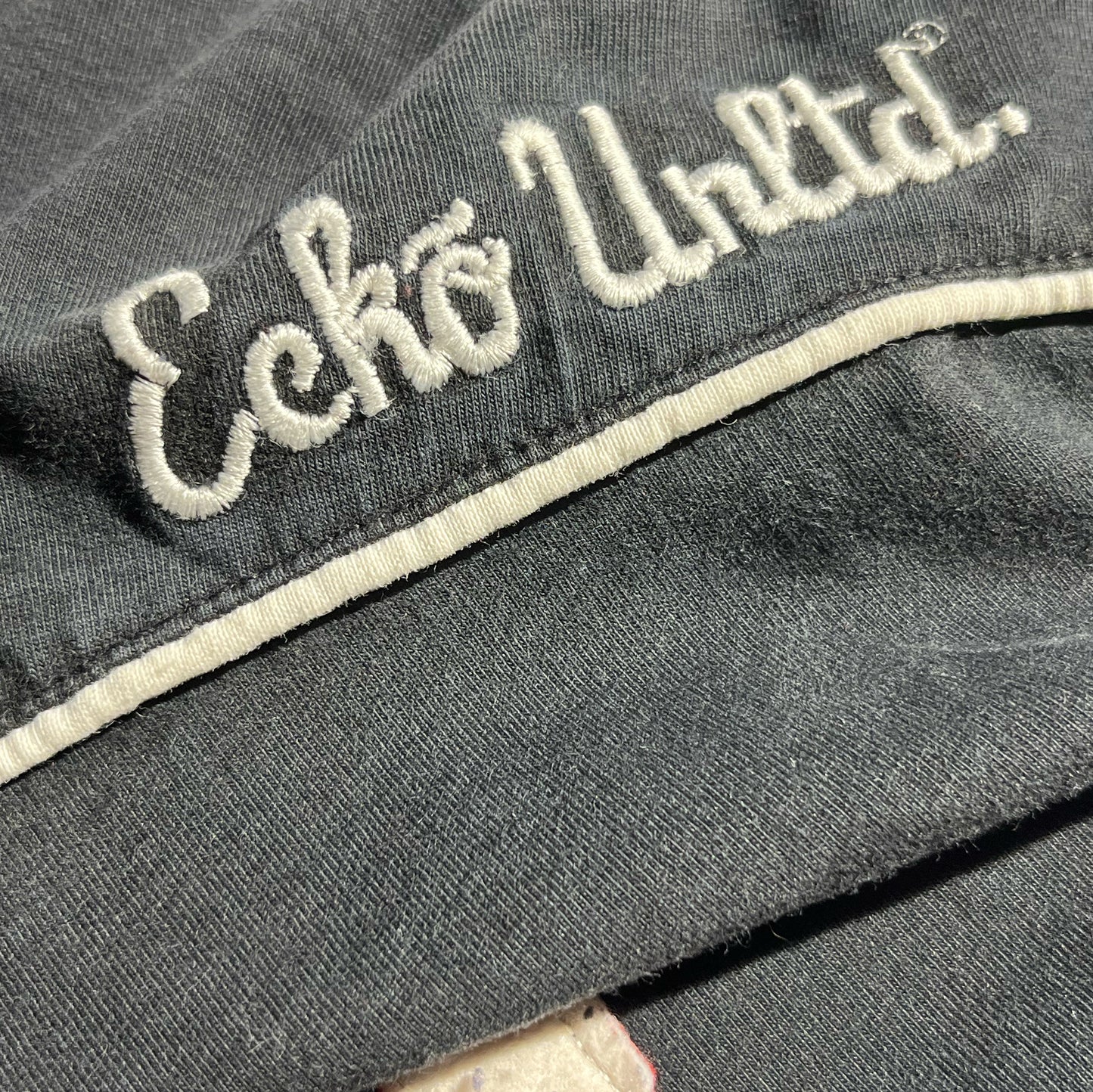 Vintage Ecko T-Shirt Longsleeve Top Ecko Unltd. Rhino Knit