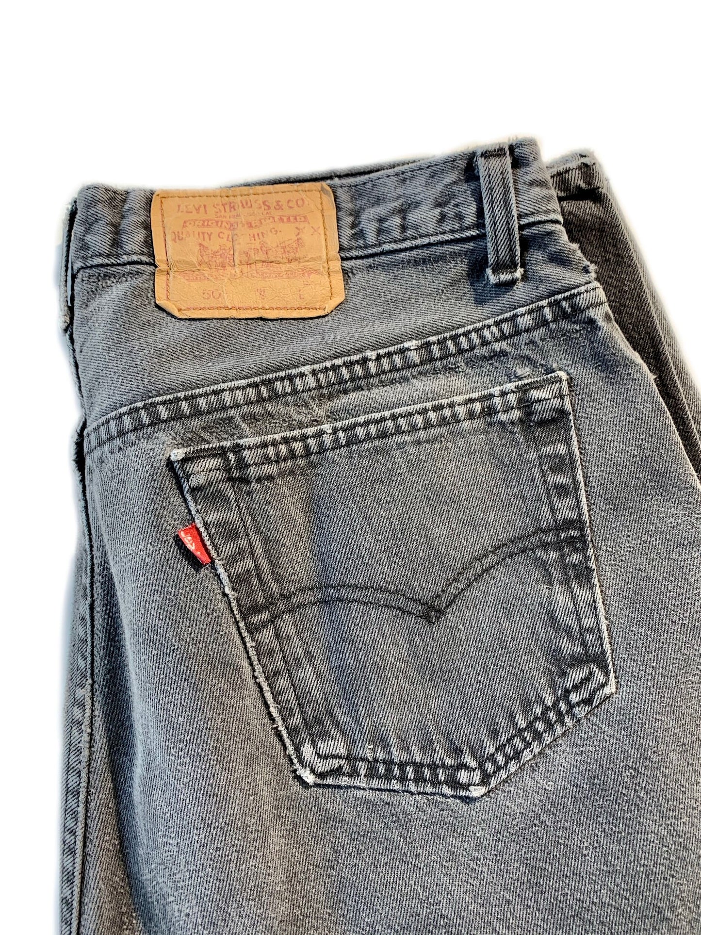 Vintage Dark Wash Levi’s 501 Jeans