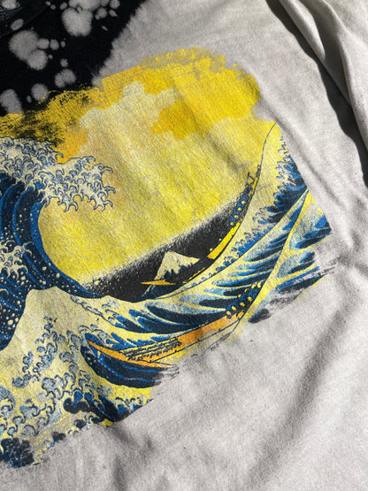 Vintage The Great Wave T-Shirt Bleach Art