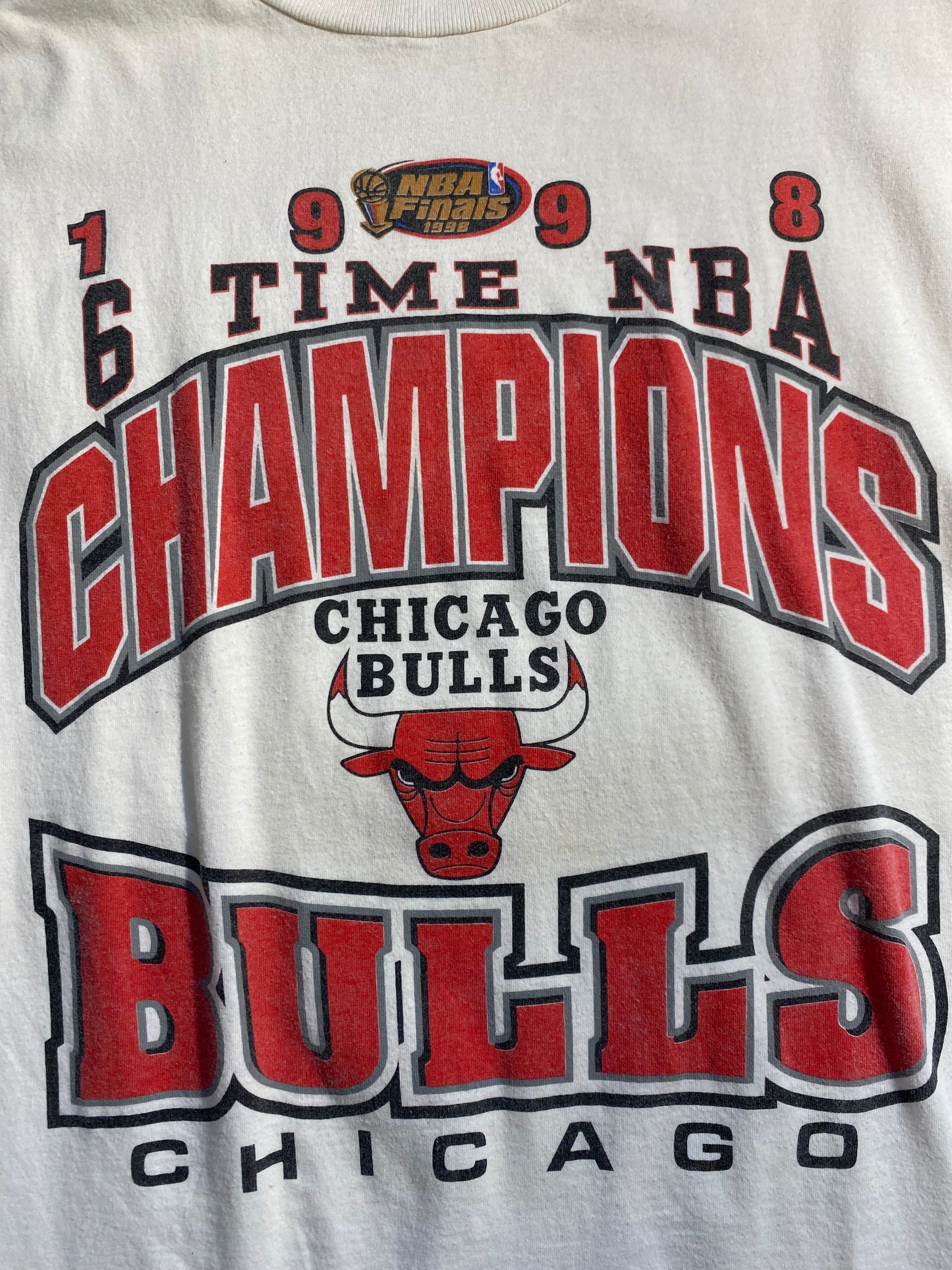 Vintage Chicago Bulls T-Shirt 1998 NBA Finals