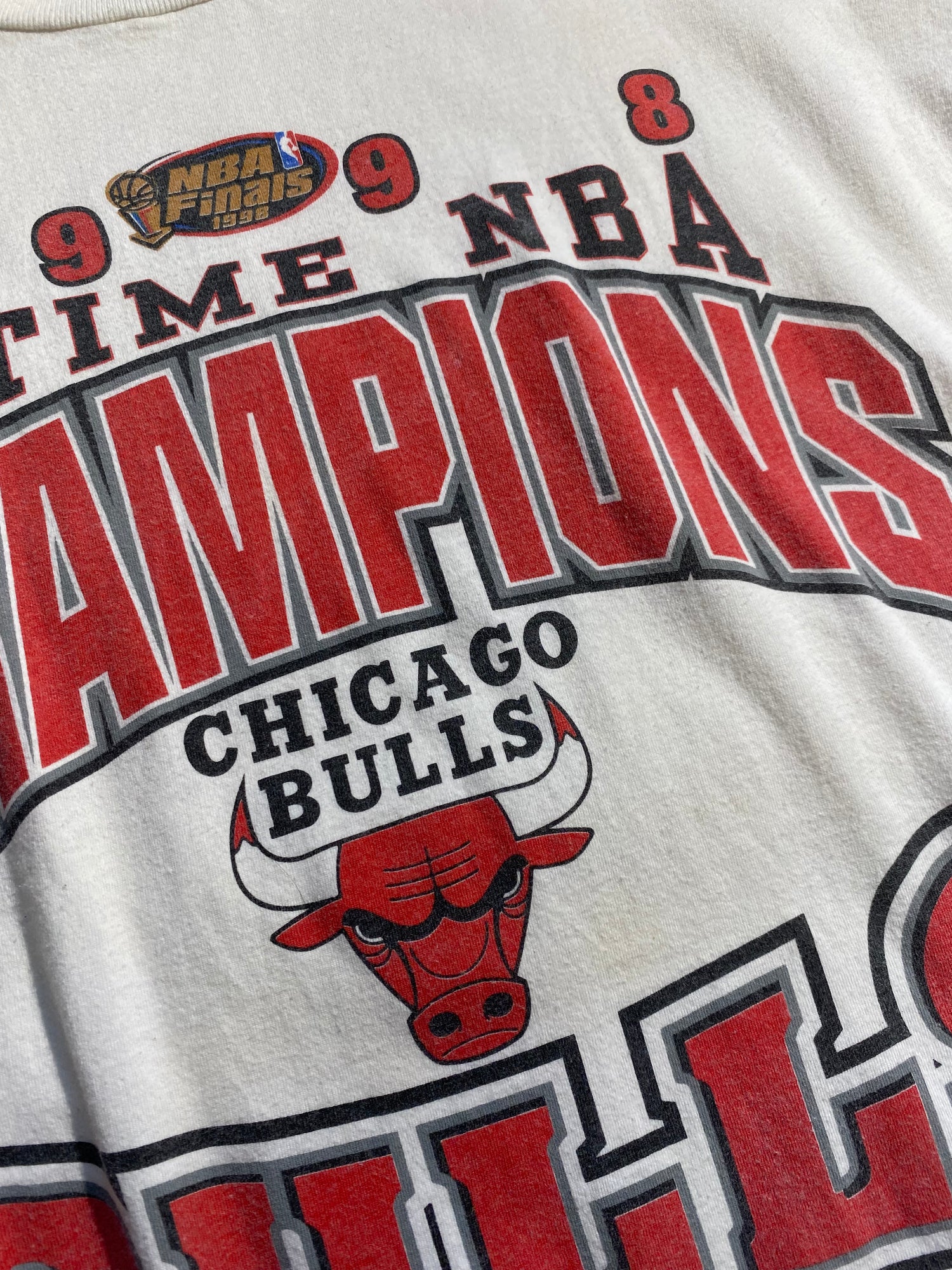 1998 Chicago Bulls 6 Times NBA Champions Shirt Vintage 90s 