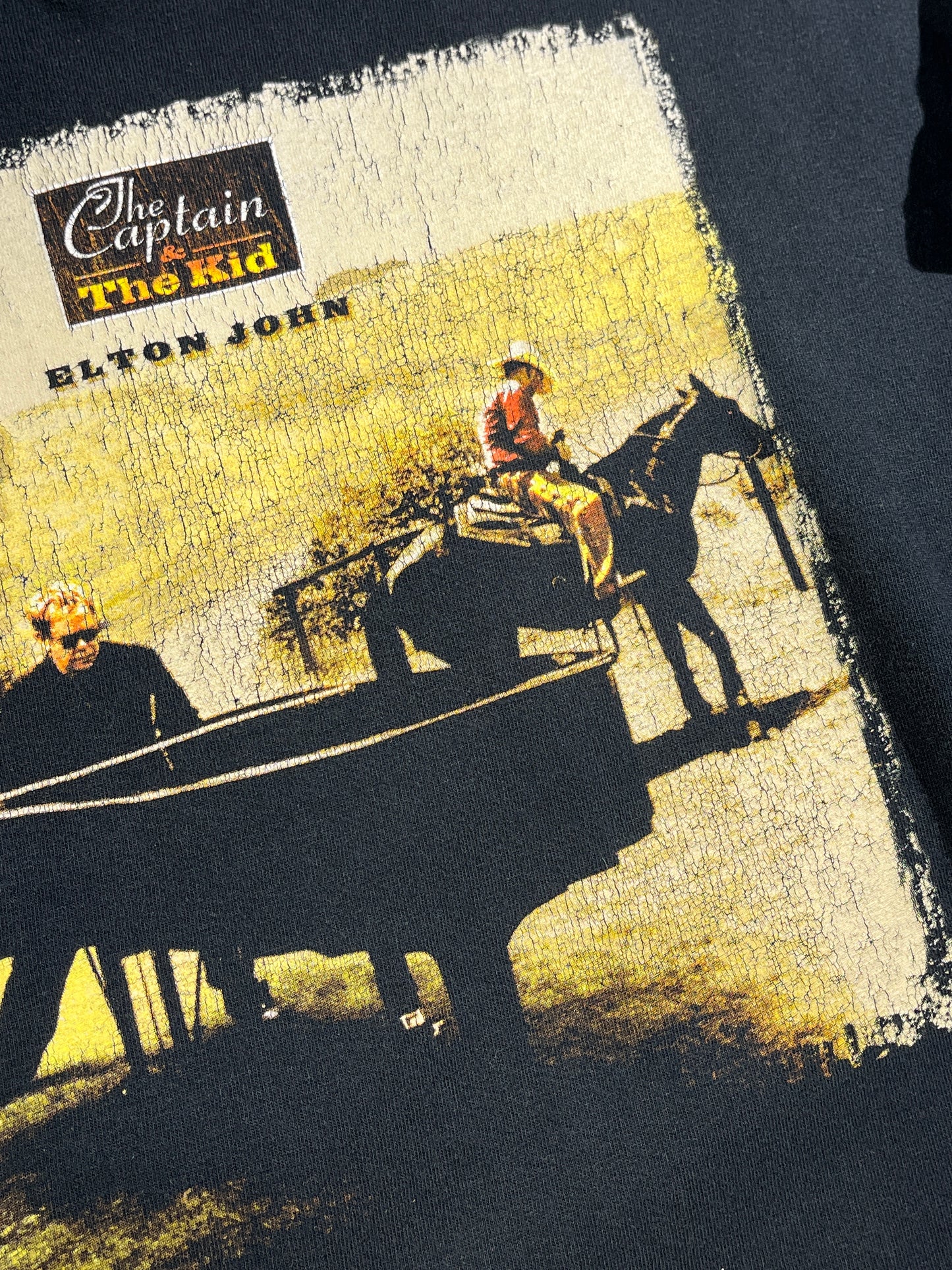 Vintage Elton John T-Shirt The Captain & The Kid