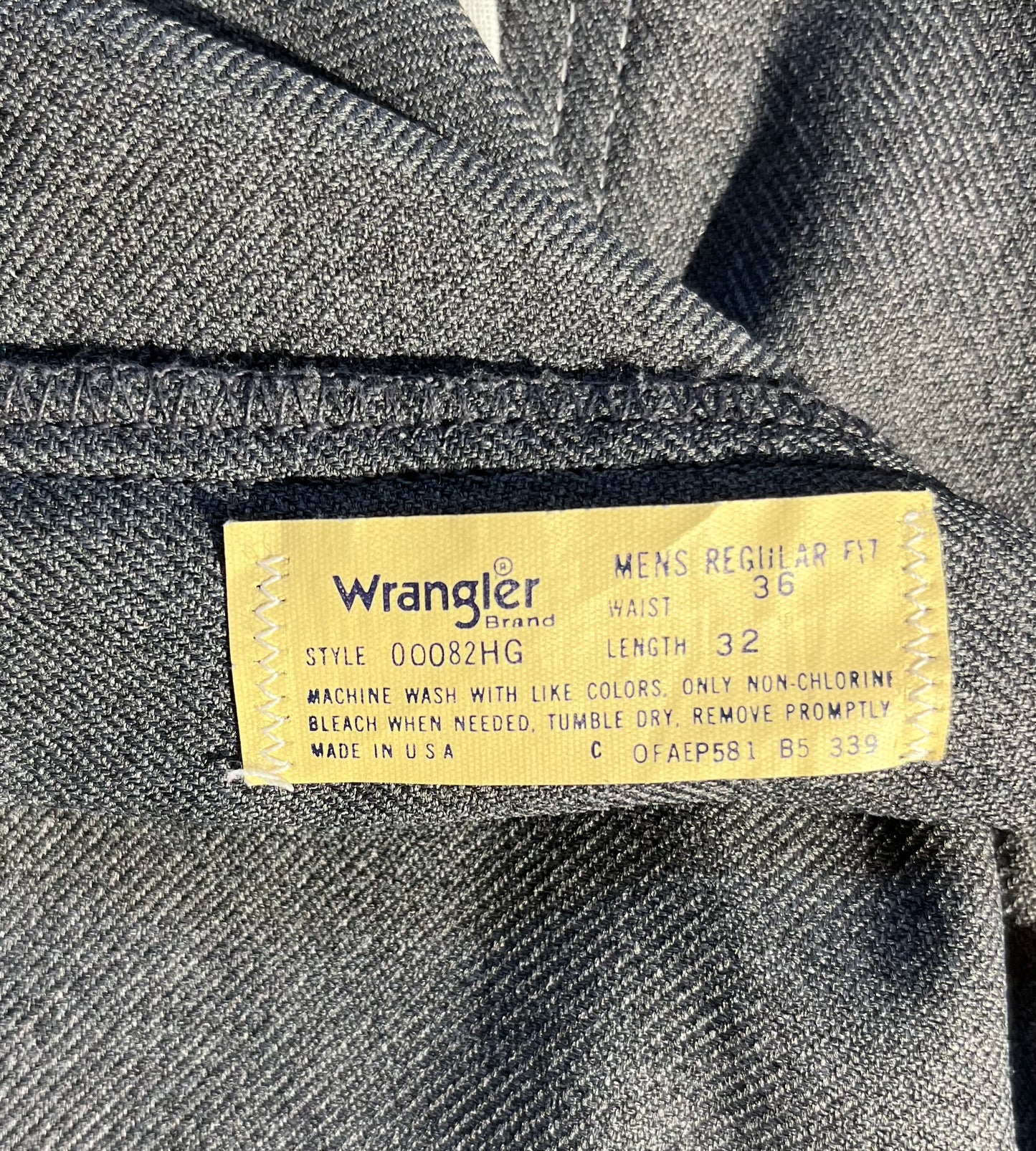 Vintage Wrangler Pants 1970's Bottoms Pleated Soft & Lightweight
