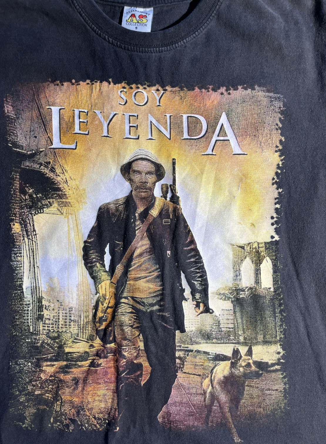 Vintage Soy Leyenda T-Shirt LMAO
