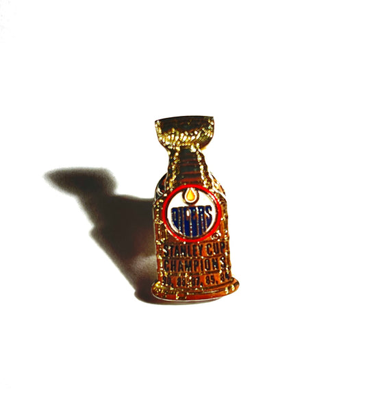 Vintage Edmonton Oilers Stanley Cup Enamel Pin